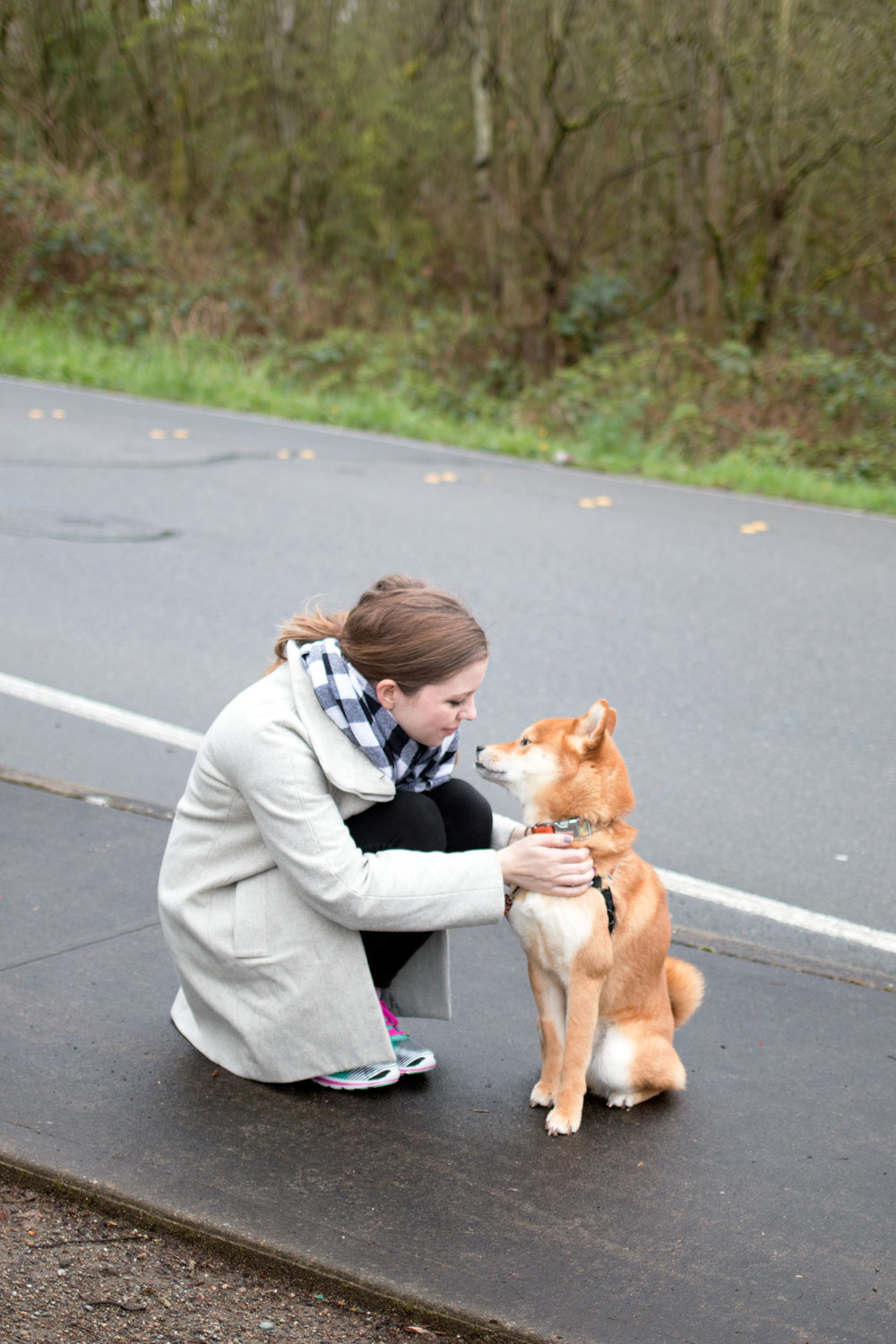 Athletic Outfit and Rigby the Shiba Inu / hellorigby seattle fashion and lifestyle blog