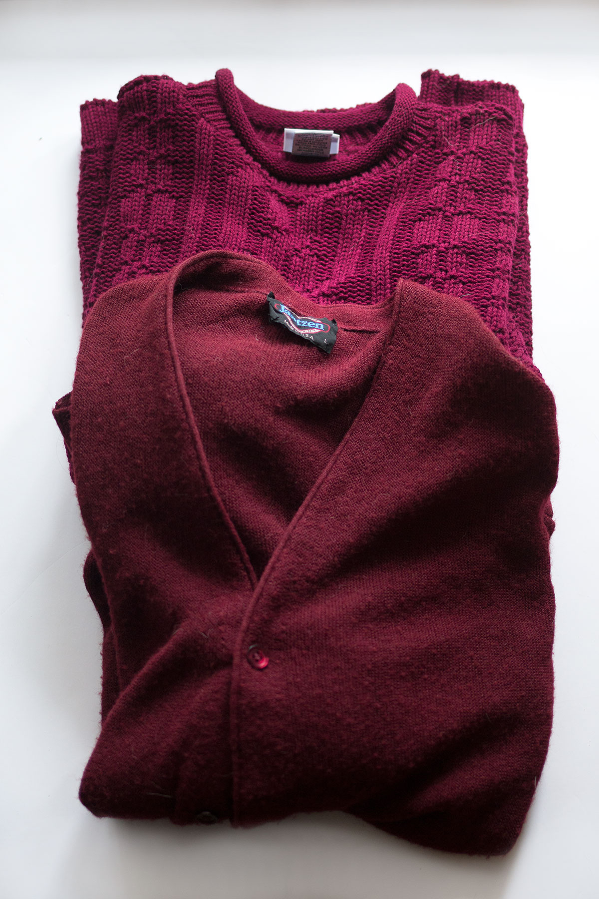 Basic Sweaters for DIY Christmas Sweater Project // hellorigby.com seattle fashion blogger