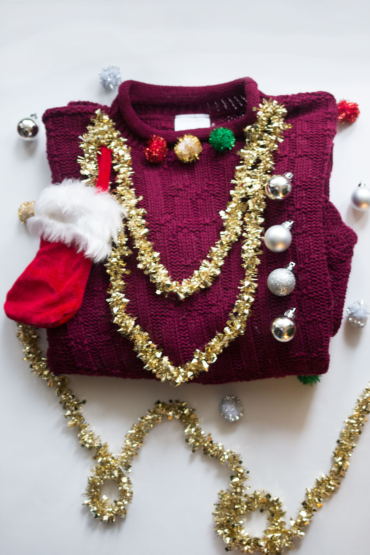 DIY Ugly Christmas Sweater for National Ugly Sweater Day // hellorigby.com seattle fashion blog