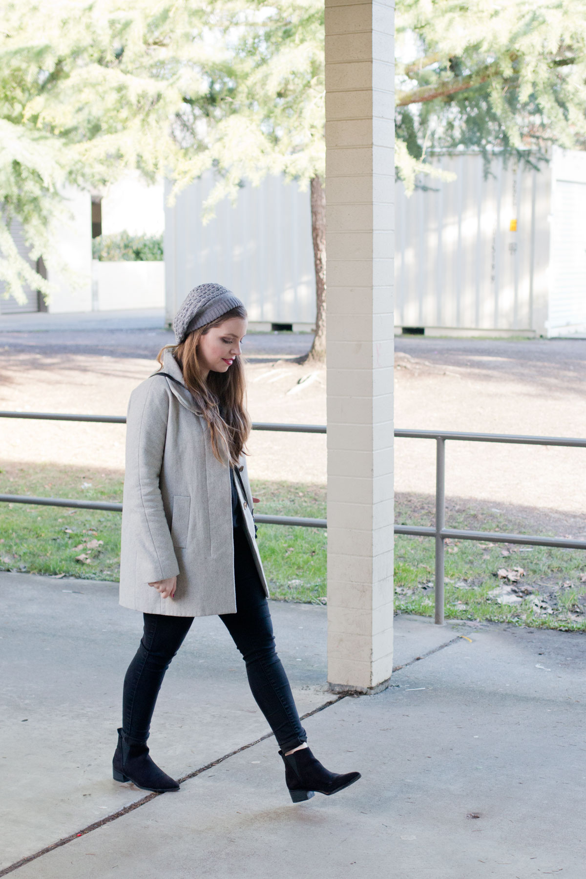 Monochromatic Outfit to Appear Taller in Photos // Hello RIgby Seattle Fashion & Style Blog