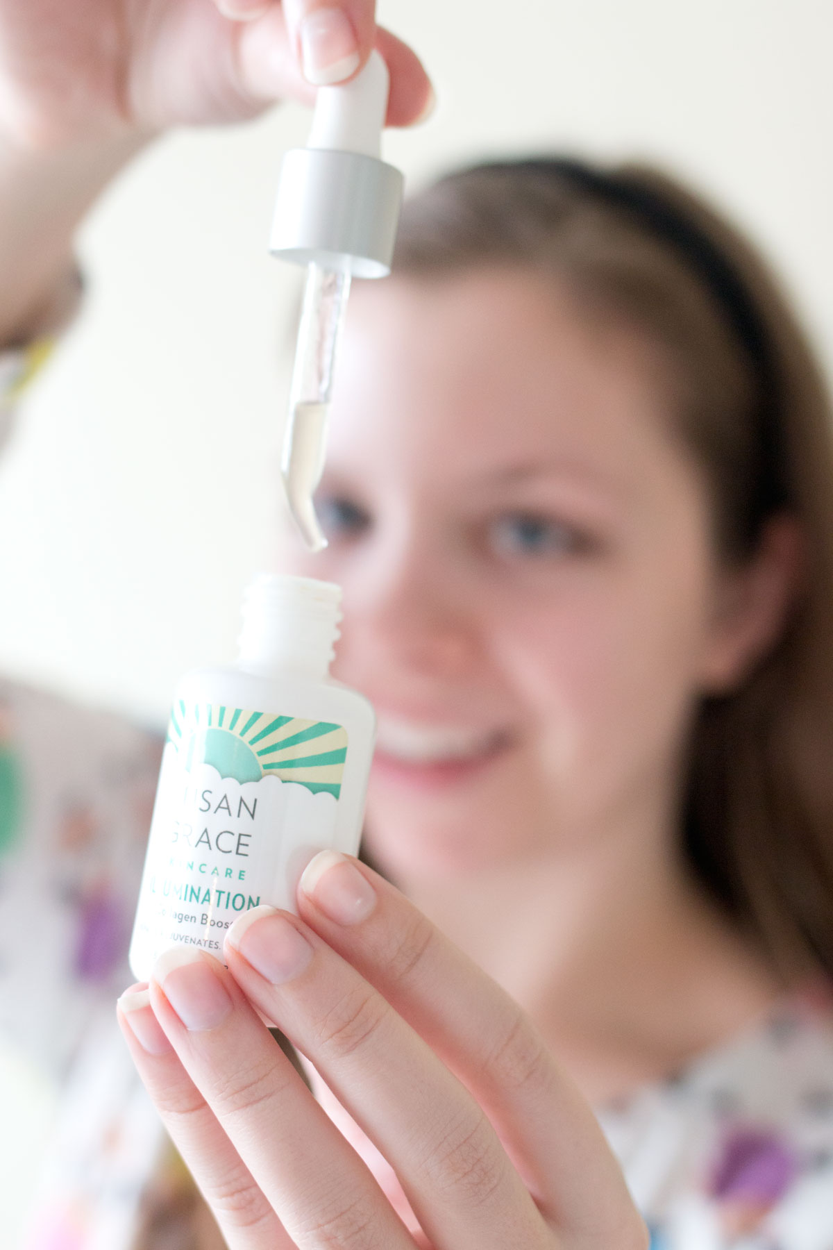 Susan Grace Skincare Illumination Collagen Boost Serum Review // Hello Rigby Seattle Beauty & Skincare Blog