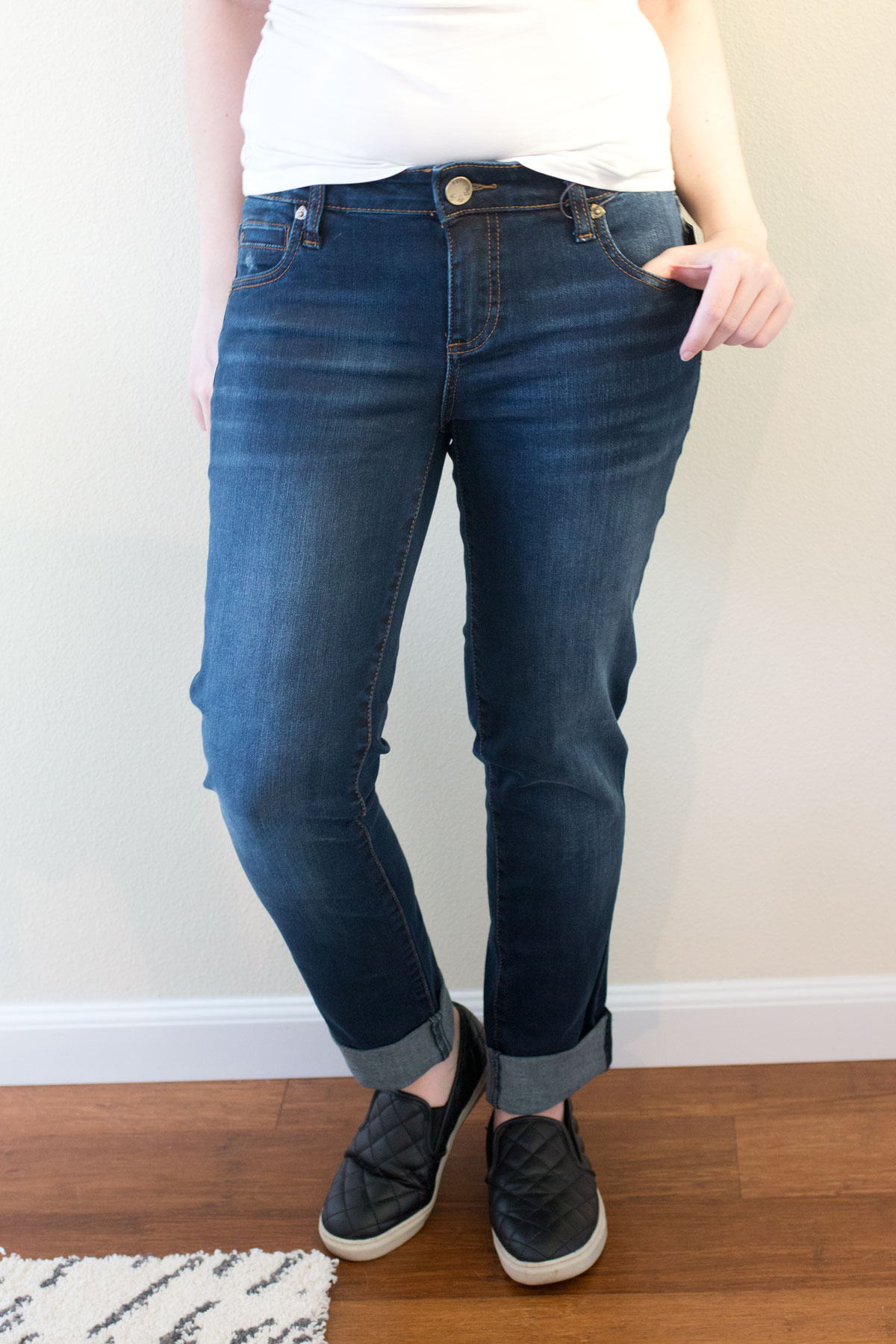 Wantable Style Edit // Kut from the Kloth Catherine Boyfriend Jean in Dark Stone // Hello Rigby Seattle Fashion & Style Blog