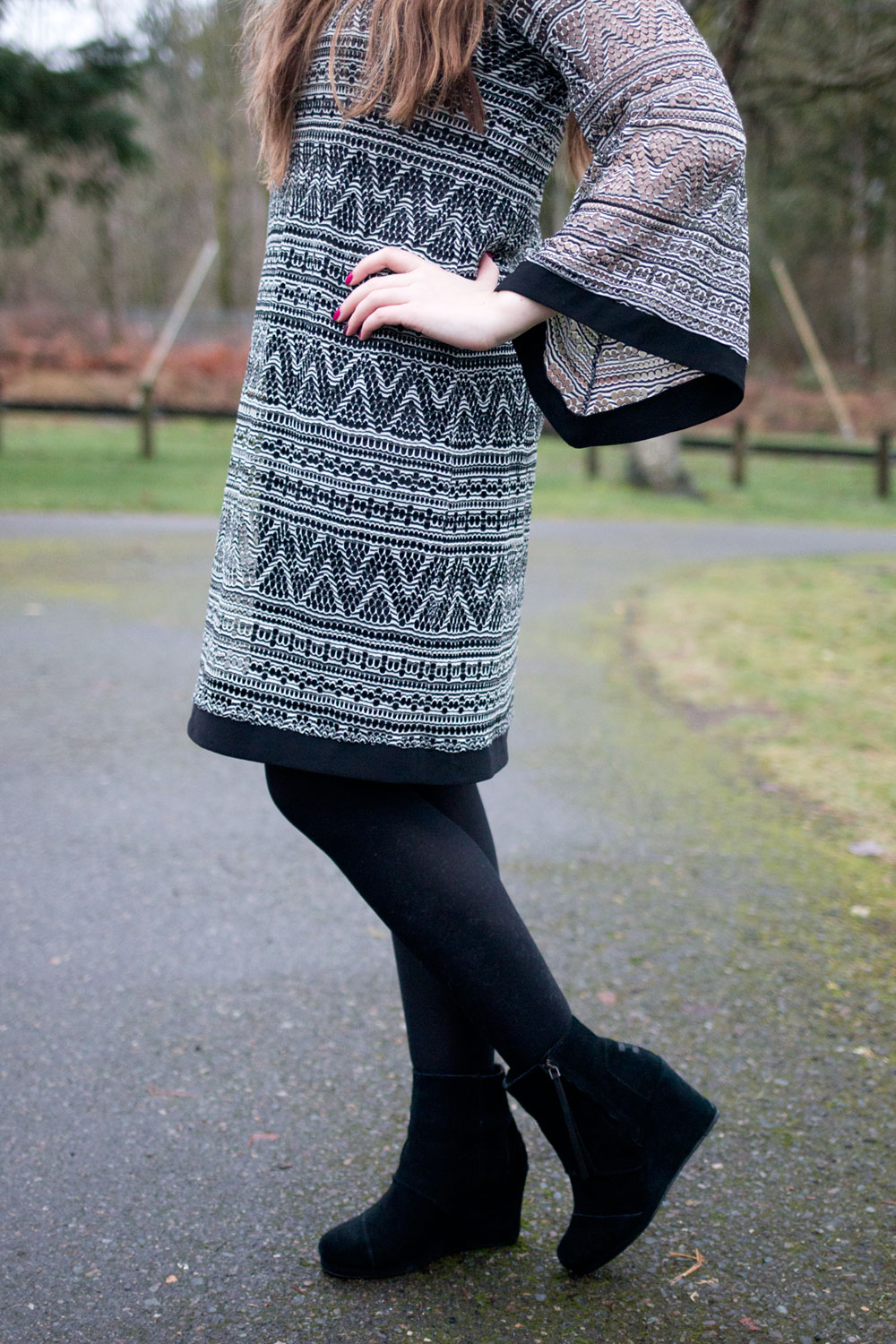 Monochromatic Patterned Dress Outfit from Fred Meyer Apparel // Hello Rigby Seattle Fashion & Style Blog