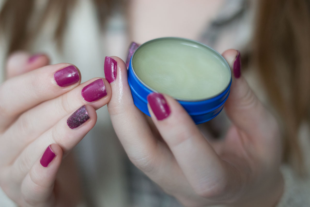 Tips to Prevent Dry Skin // Vasline as Cuticle Balm // Hello Rigby Seattle Beauty & Style Blog