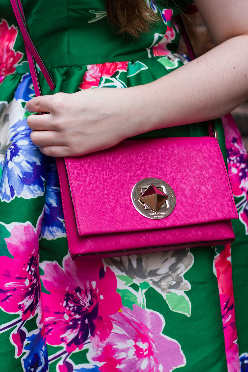 Kate Spade Newbury Lane Sally Bag in Pink // Shopping Tips for Scoring a Deal at the Outlet Mall // Hello Rigby Seattle Fashion & Style Blog