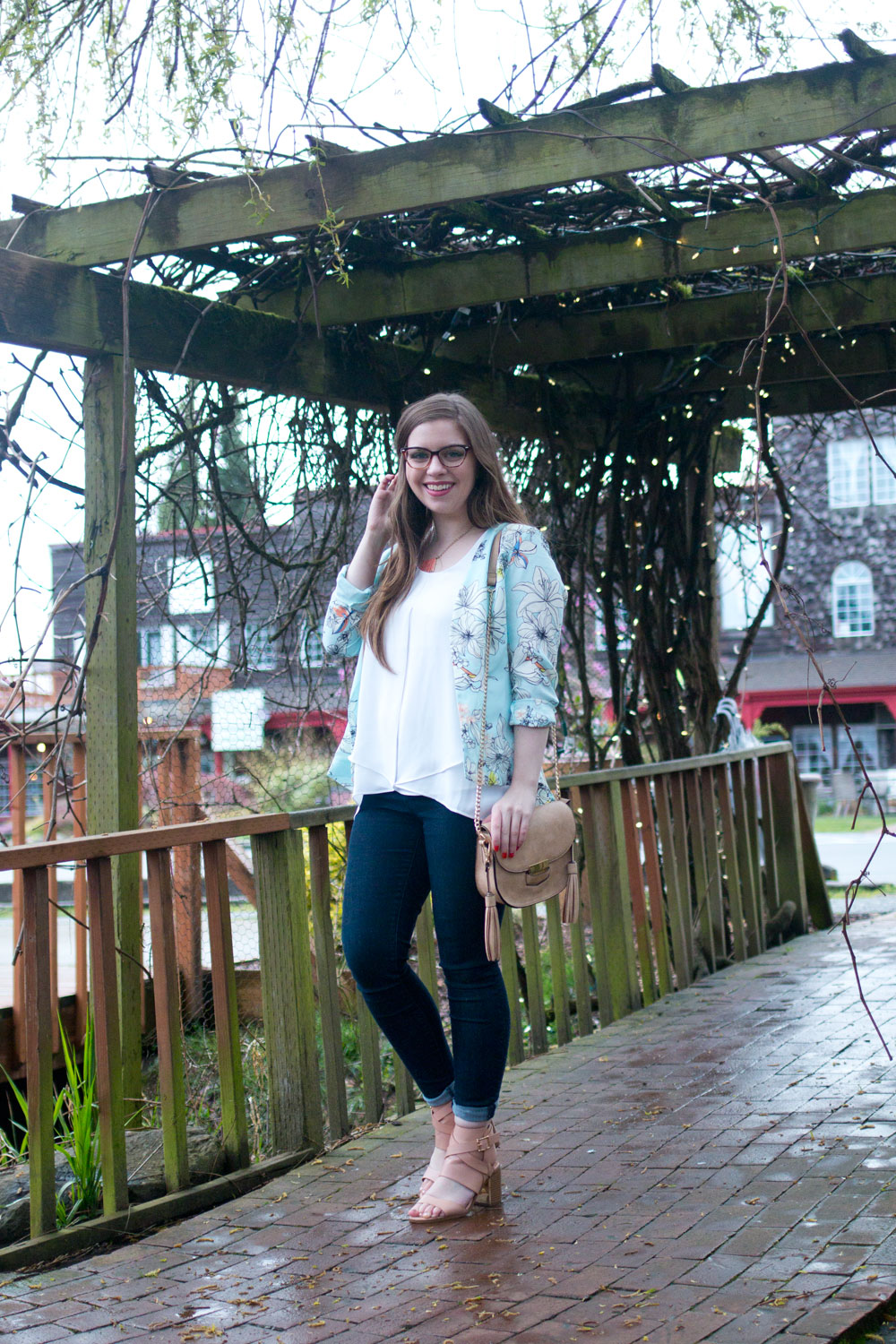 spring-style-glasses-outfit