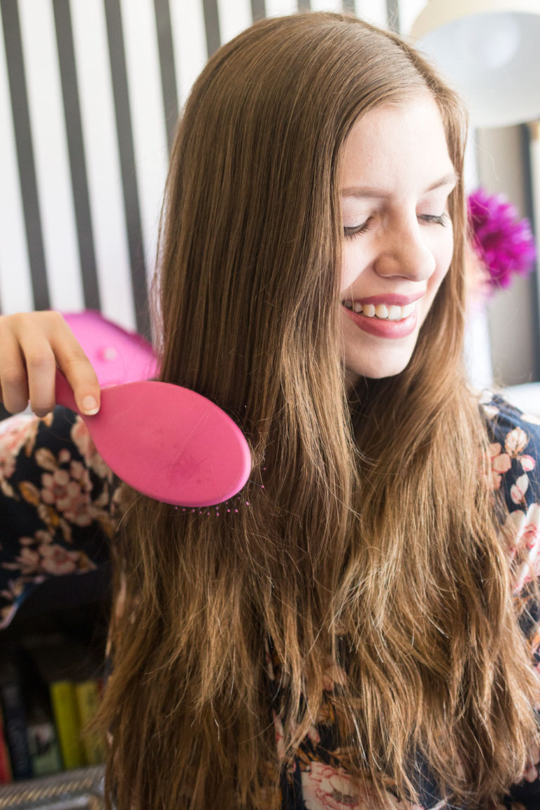 Simply Straight Brush Is It Worth the Hype? // Seattle Beauty Blog