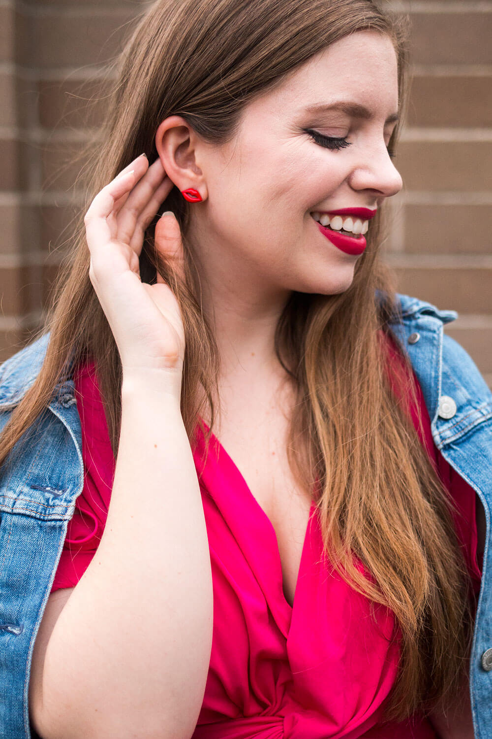 Le Tote Review: Ava Kiss Kiss Stud Earrings // Hello Rigby Seattle Fashion Blog