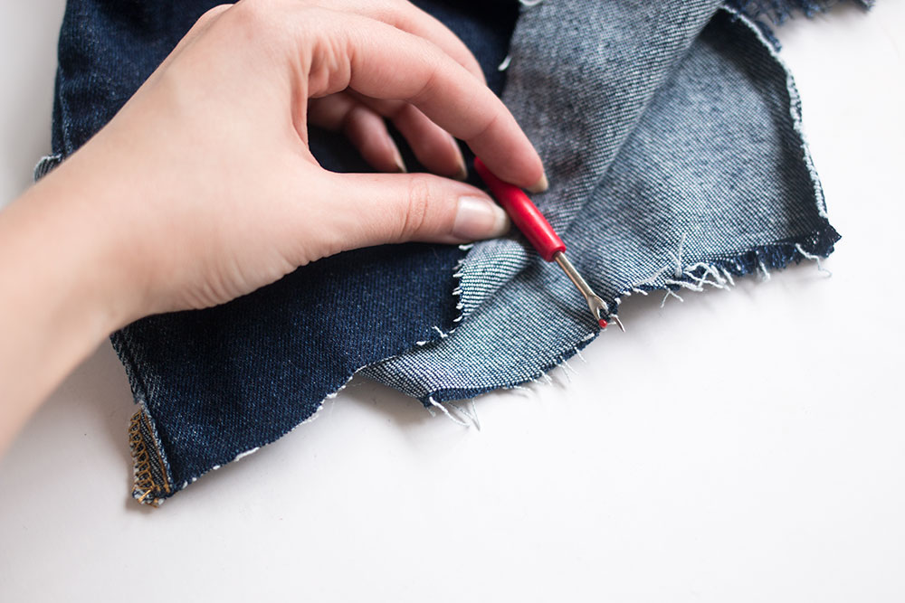 How to Add a Fringe Hem to Your Jeans // Hello Rigby Seattle Fashion Blog