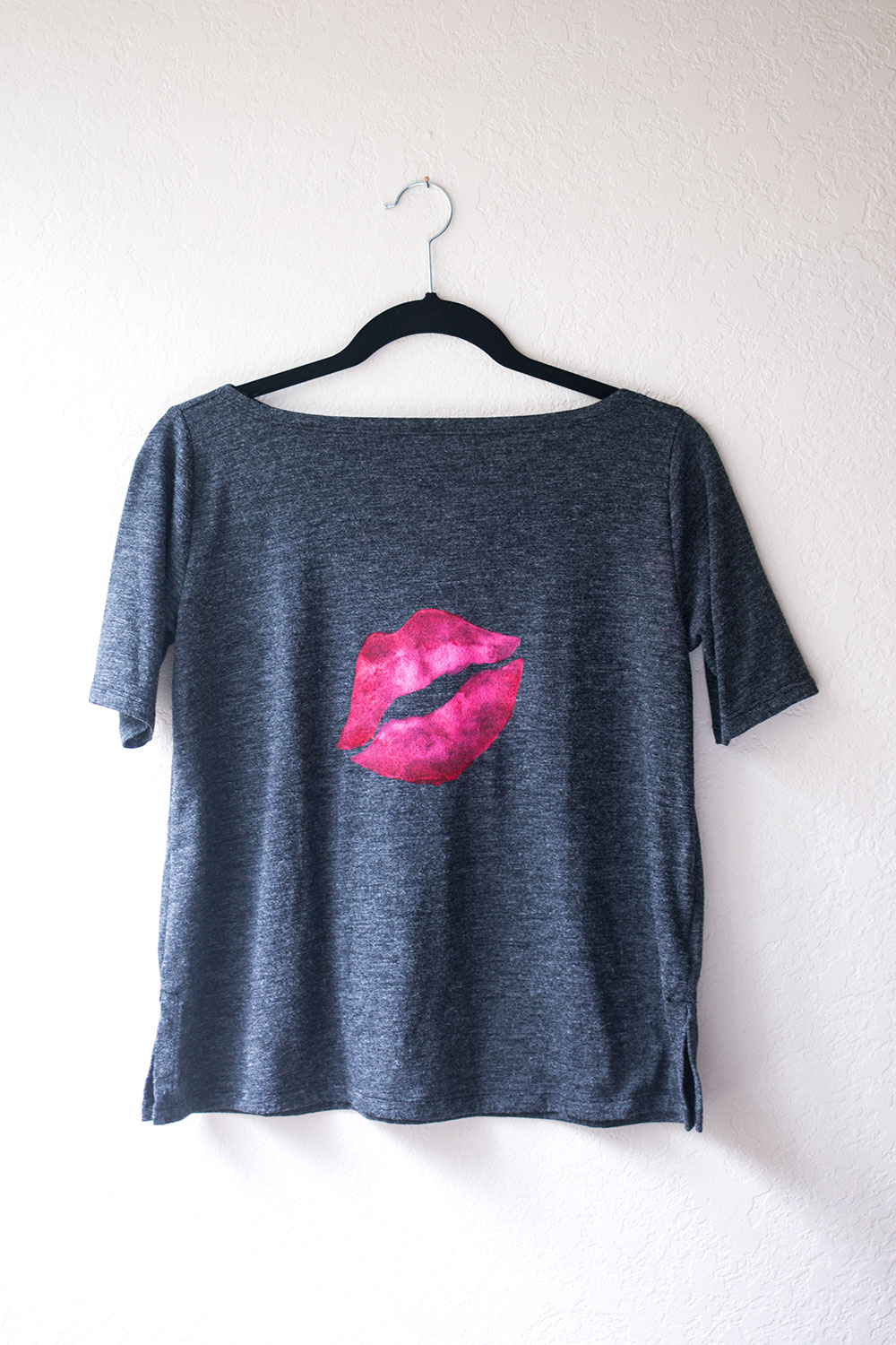 How to DIY a Graphic T-Shirt // Hello Rigby Seattle Fashion Blog