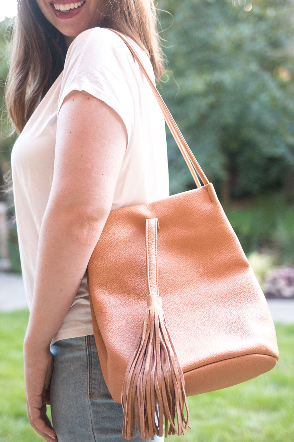 stitch-fix-september-2016-review-street-level-mikoh-suede-tassel-tote-tan
