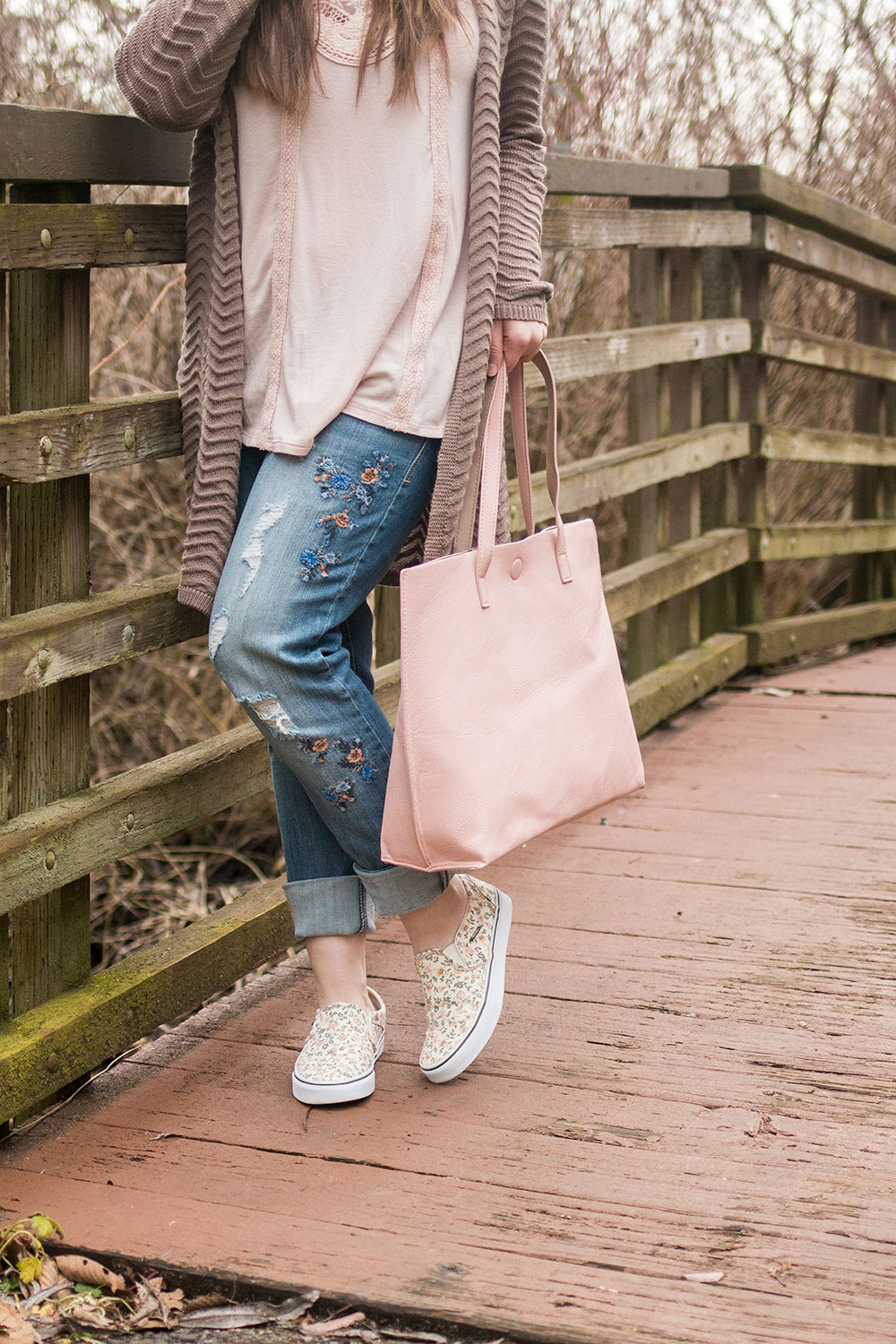 Casual Valentine's Day Outfit For Her // Hello Rigby Seattle Fashion Blog