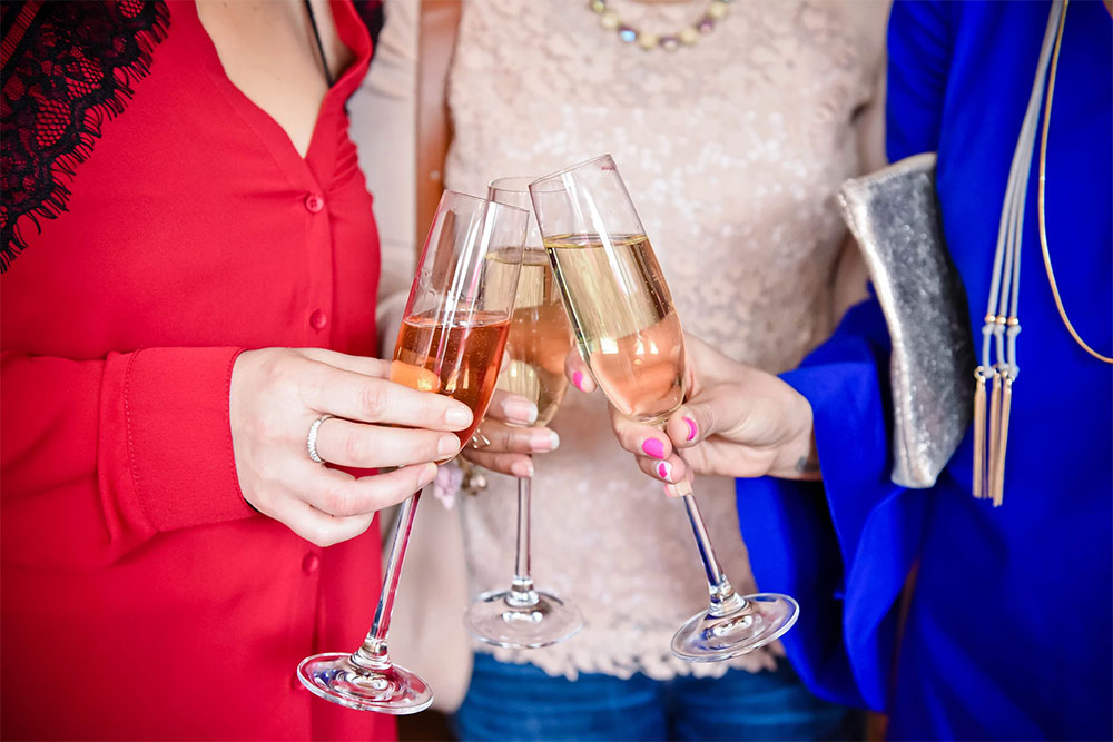 How to Make Friends in Adulthood // Seattle Lifestyle BLog