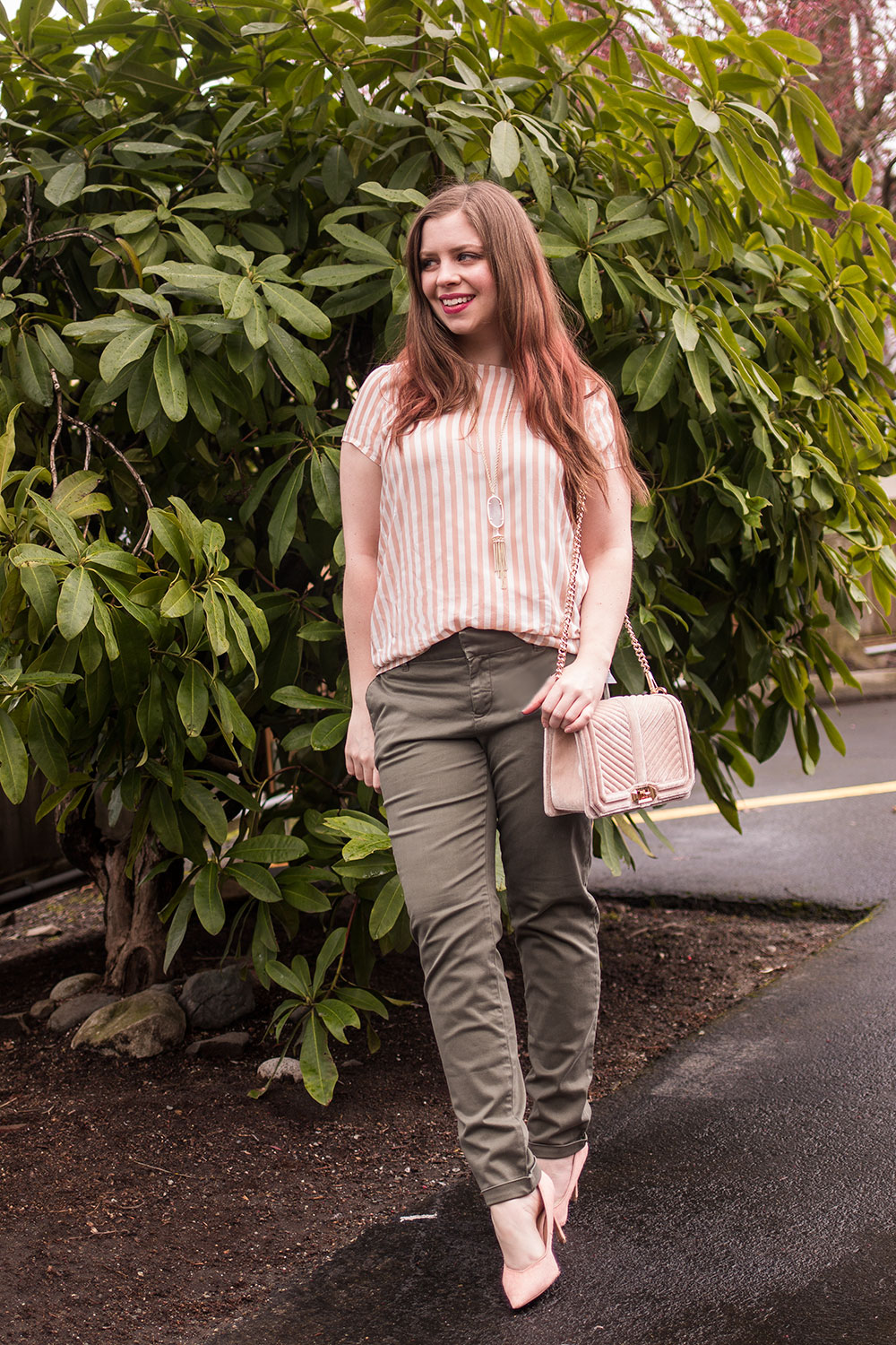Stitch Fix April 2017 Review: Kut from the Kloth Jilian Straight Leg Pant // Hello Rigby Seattle Fashion Blog