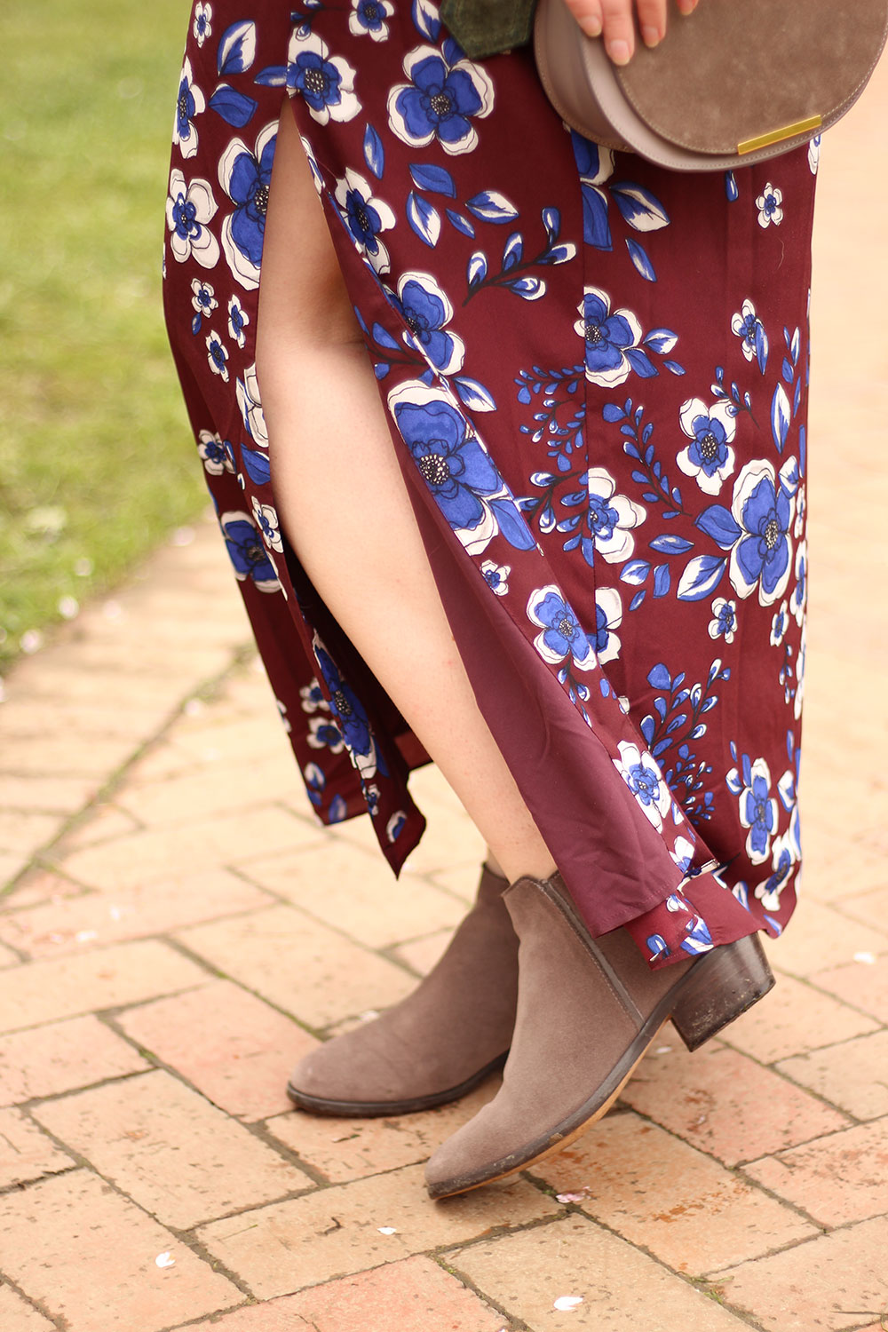 Thursday Boots Downtown Smoke Suede // Hello Rigby Seattle Fashion Blog