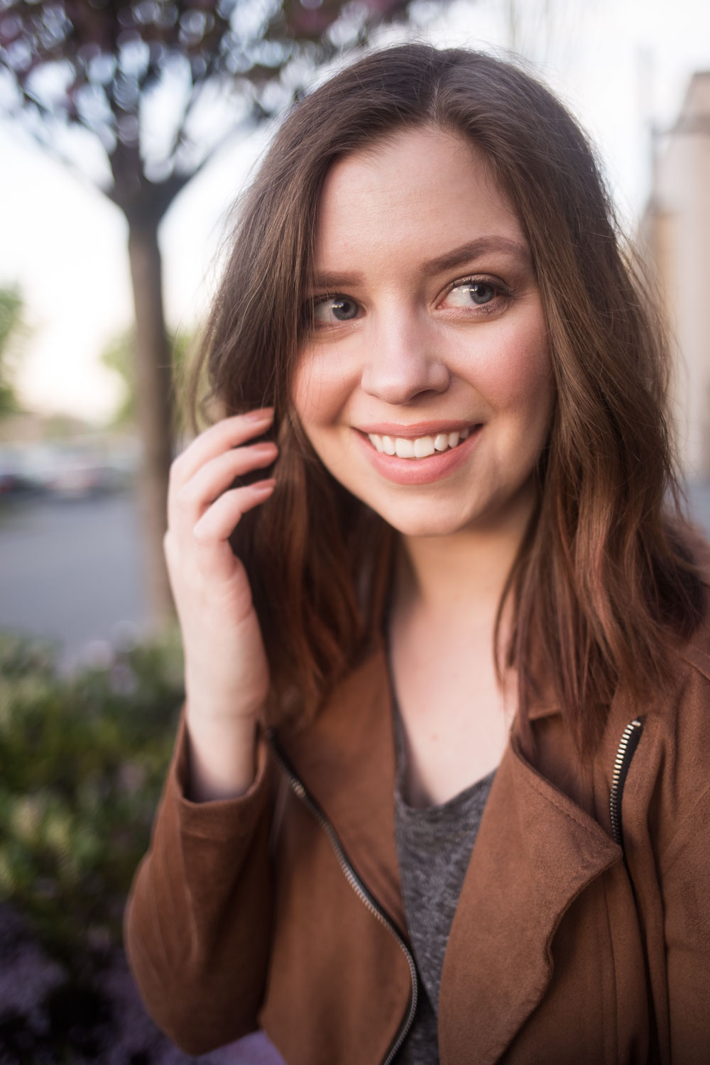 Haircut For Round Face At Gene Juarez Salon Seattle