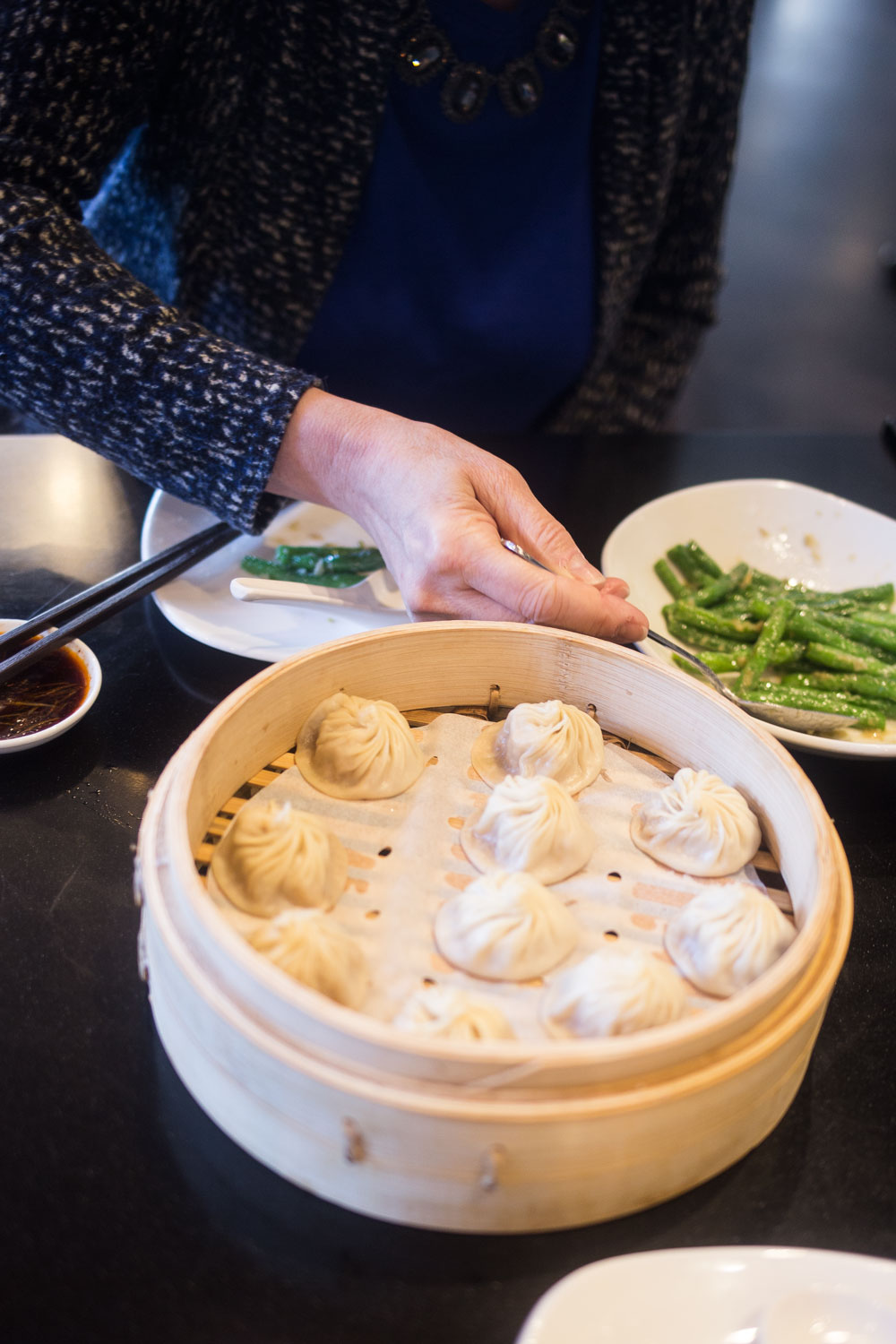 Last Minute Mother's Day Gift Ideas: Lunch at Din Tai Fung Seattle // Hello Rigby Seattle Fashion Blog
