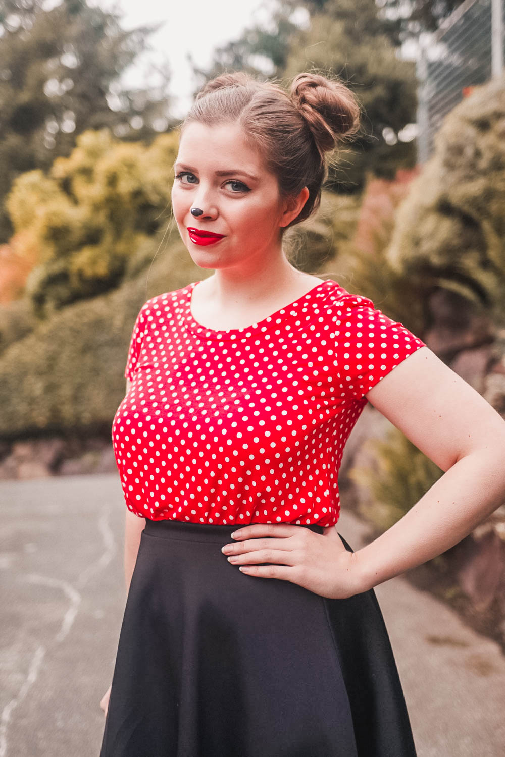 DIY Minnie Mouse Halloween Costume